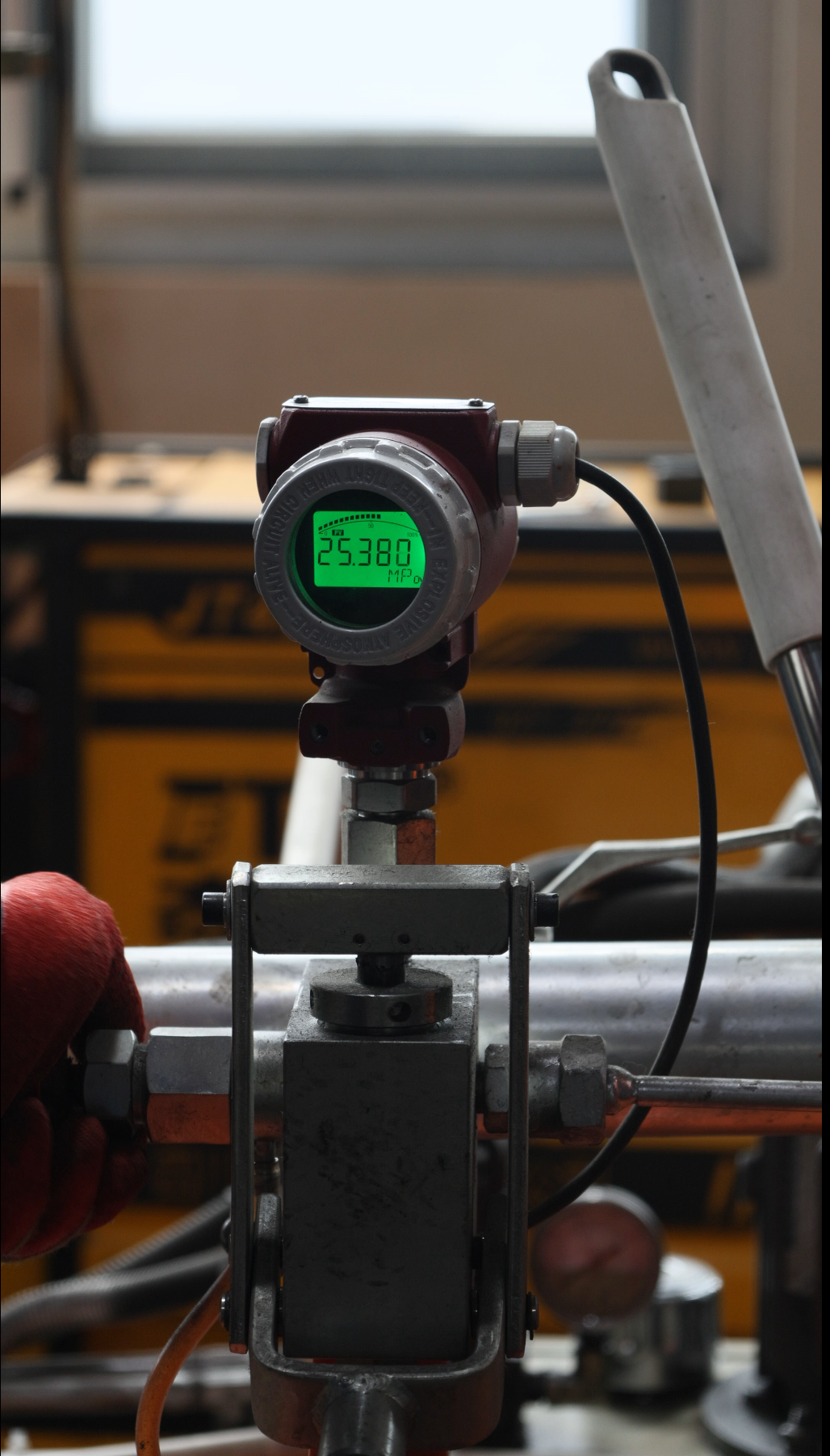 fc33abd82cb31406d8fd90bf6c9cd0b0